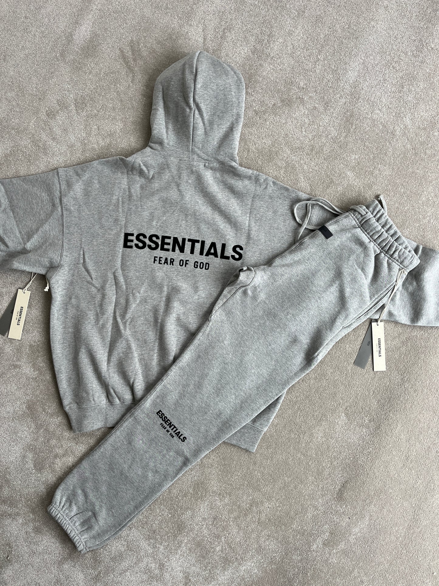 Essentials Dark Oatmeal Full Set