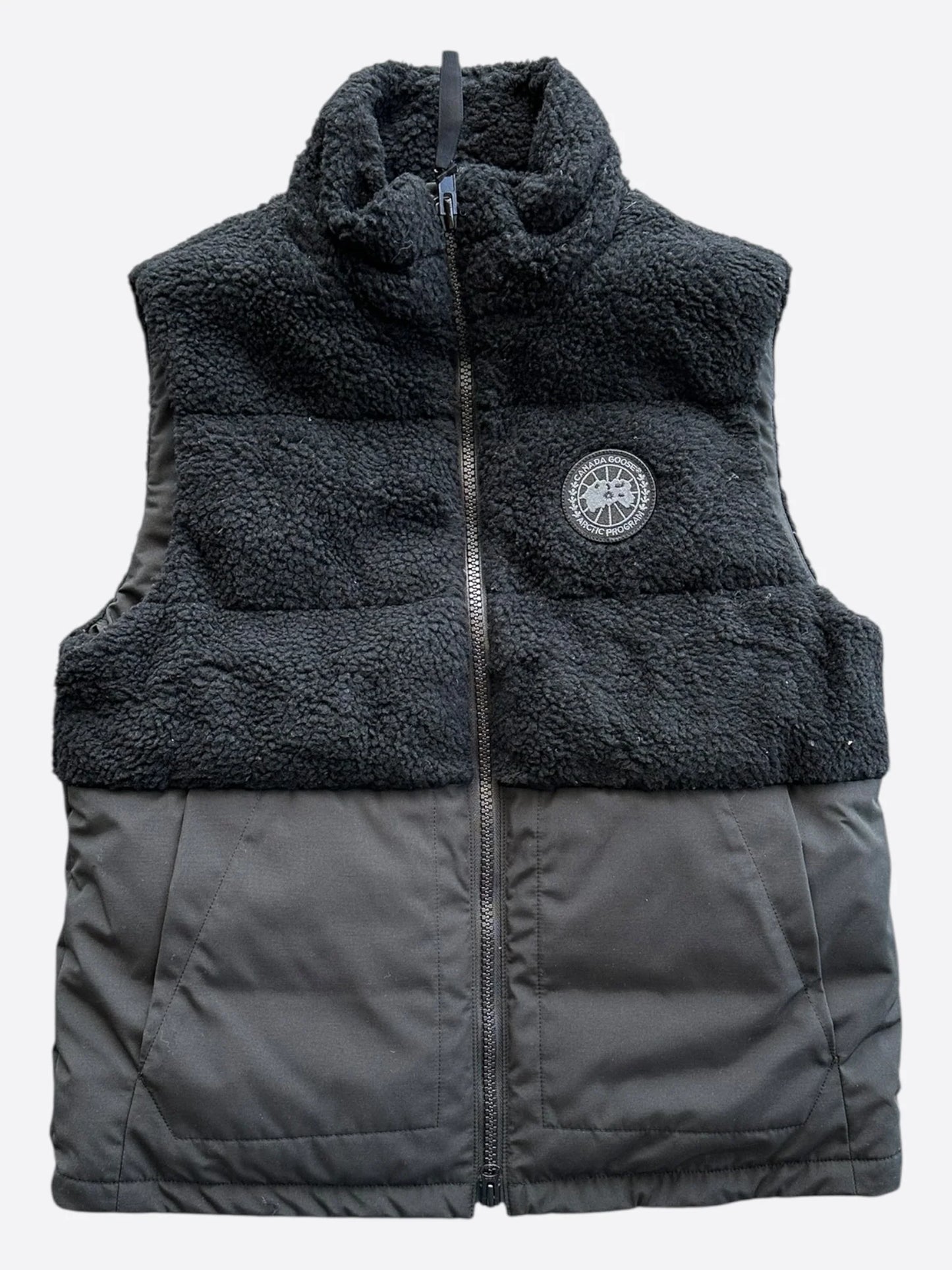 Canada Goose
Black Elora Black Label Women's Vest