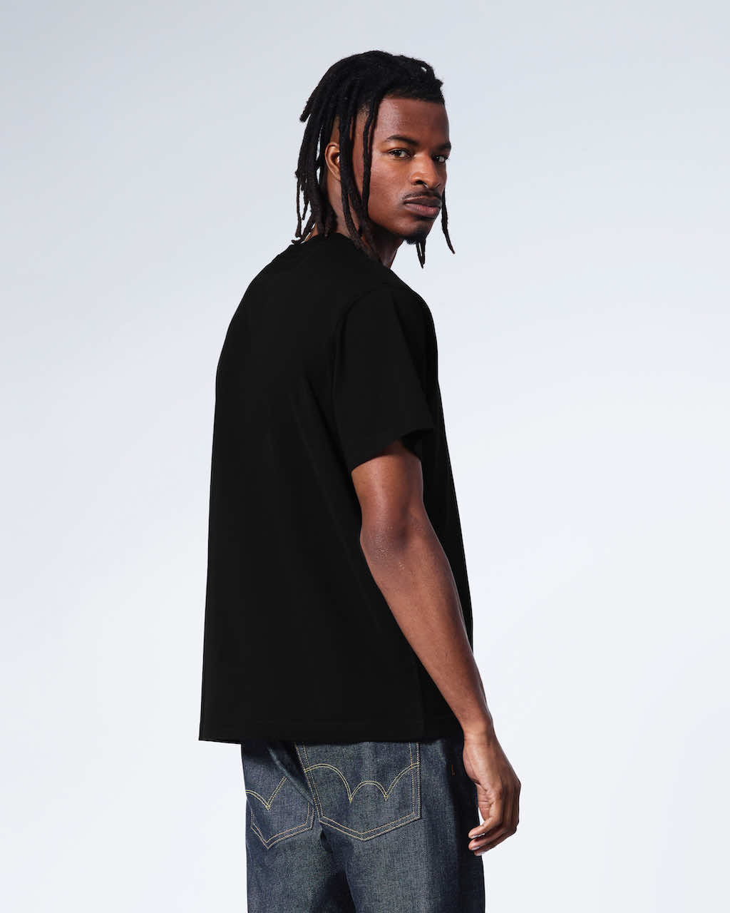 Oversized V-Neck Organic T-Shirt